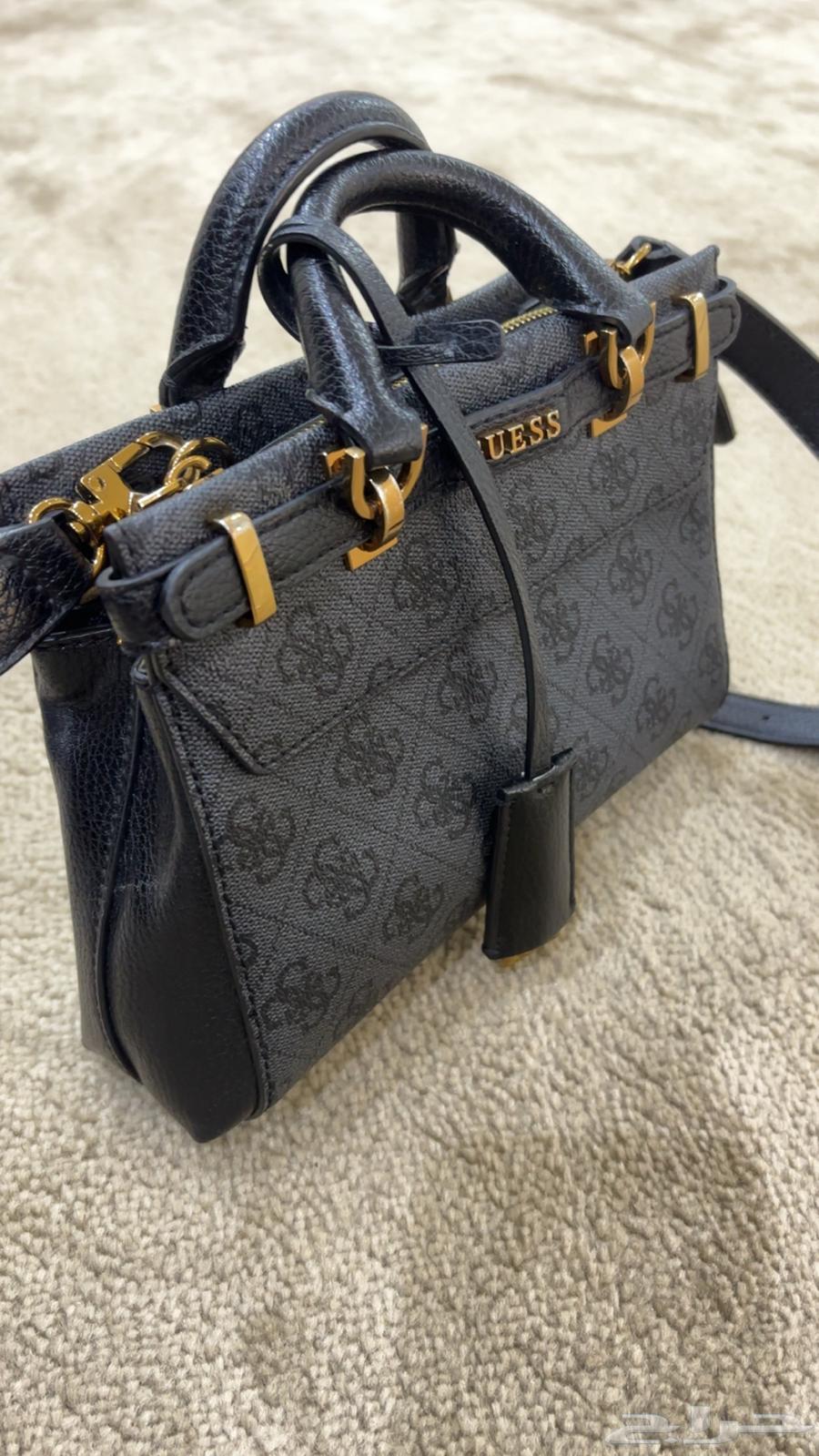 Gucci bag, lightly used, bought for 760, selling for 30064405971200386110