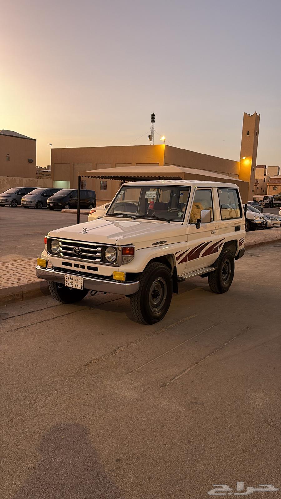 جيب ربع 200564566700445313110