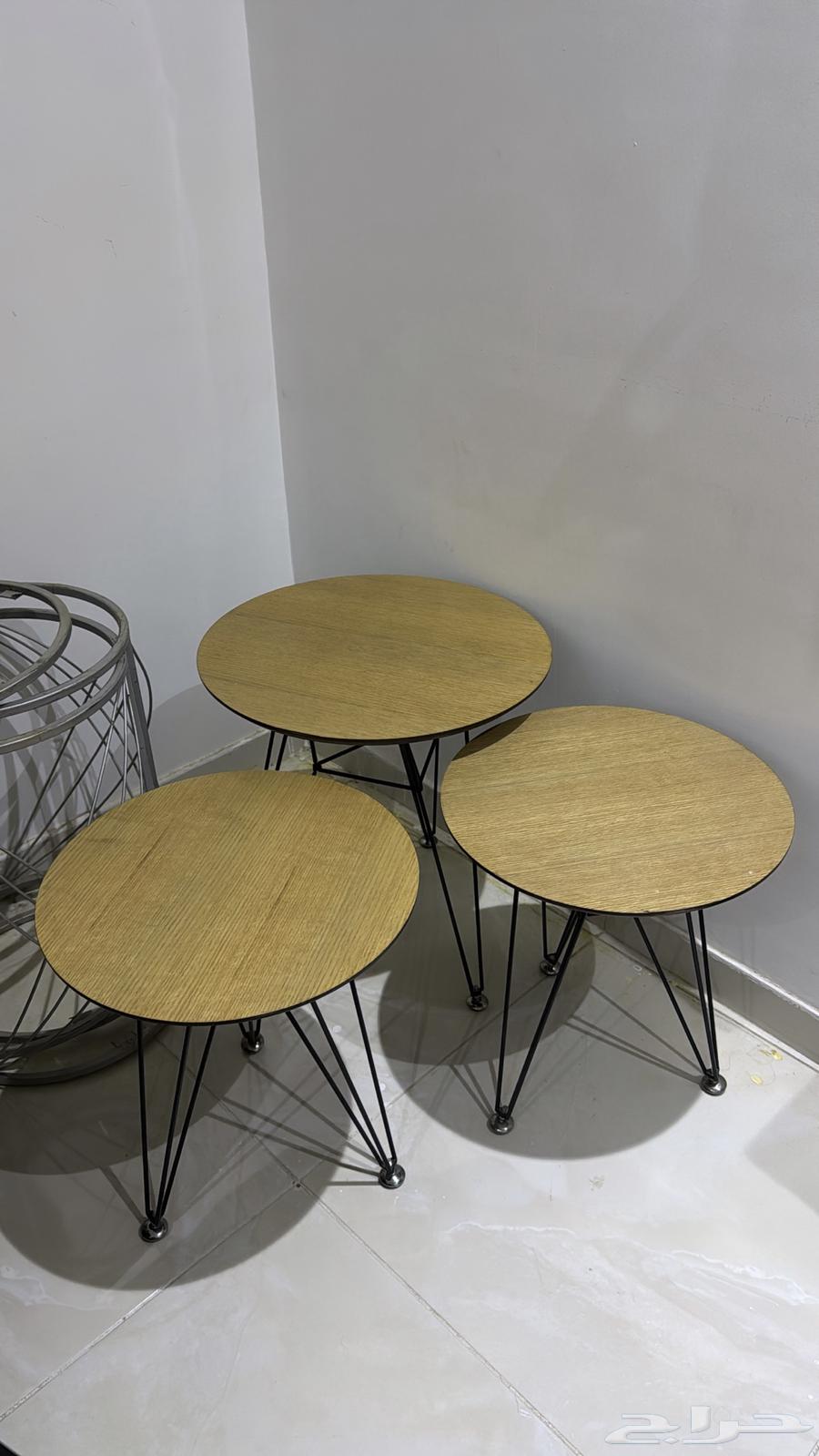 طاولات جديده وسليمه 3 كاملة64405596790786110