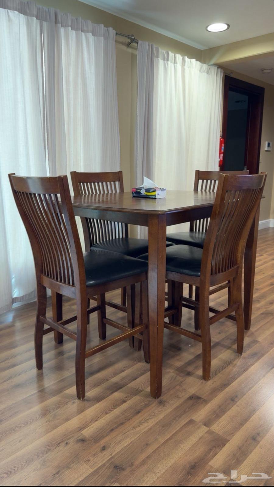 Midas dining table for sale64408822453122113