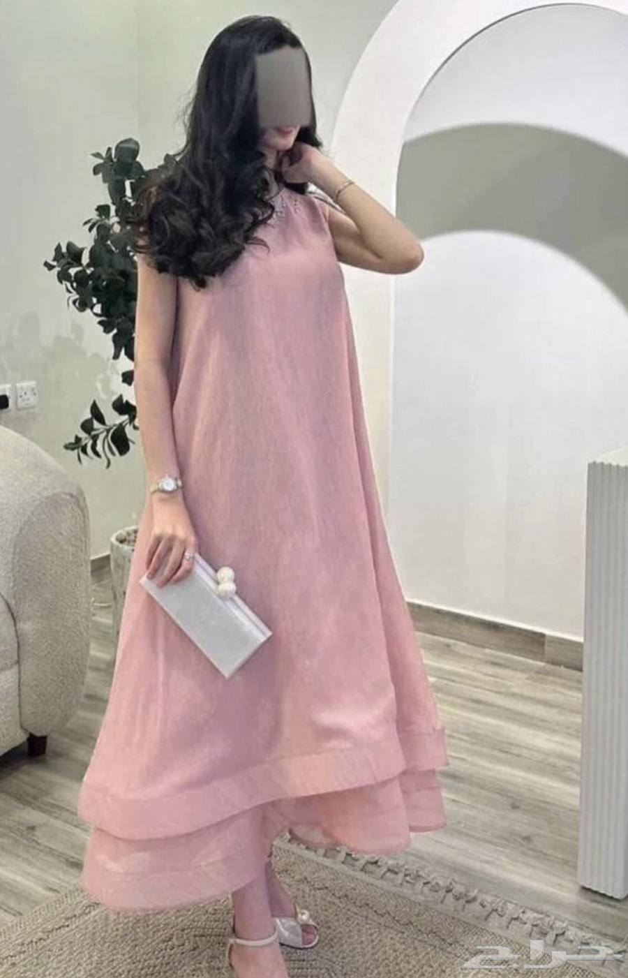 فستان وردي جديد من مصممه لم يتم الارتداء64406096508929113