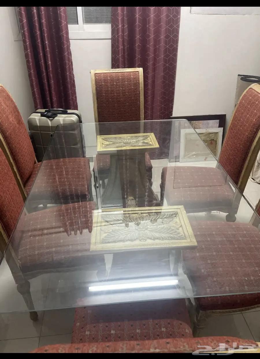 Luxurious large dining table with six chairs64411808566018111