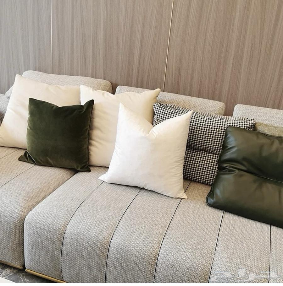 Feather-filled pillows64410217246979110