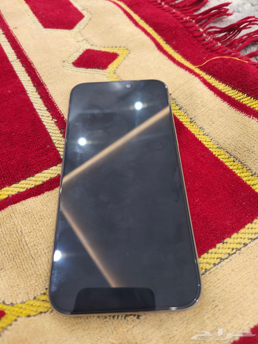 سلام عليكم اعرض لكم جهازي ايفون 15 برو ماكس الجهاز نضيف64410797996034113