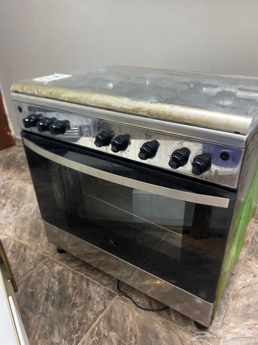 فرن غاز وكهرباء جديدونظيف والثلاجه ممتازه ونظيفه 150064406082743938114