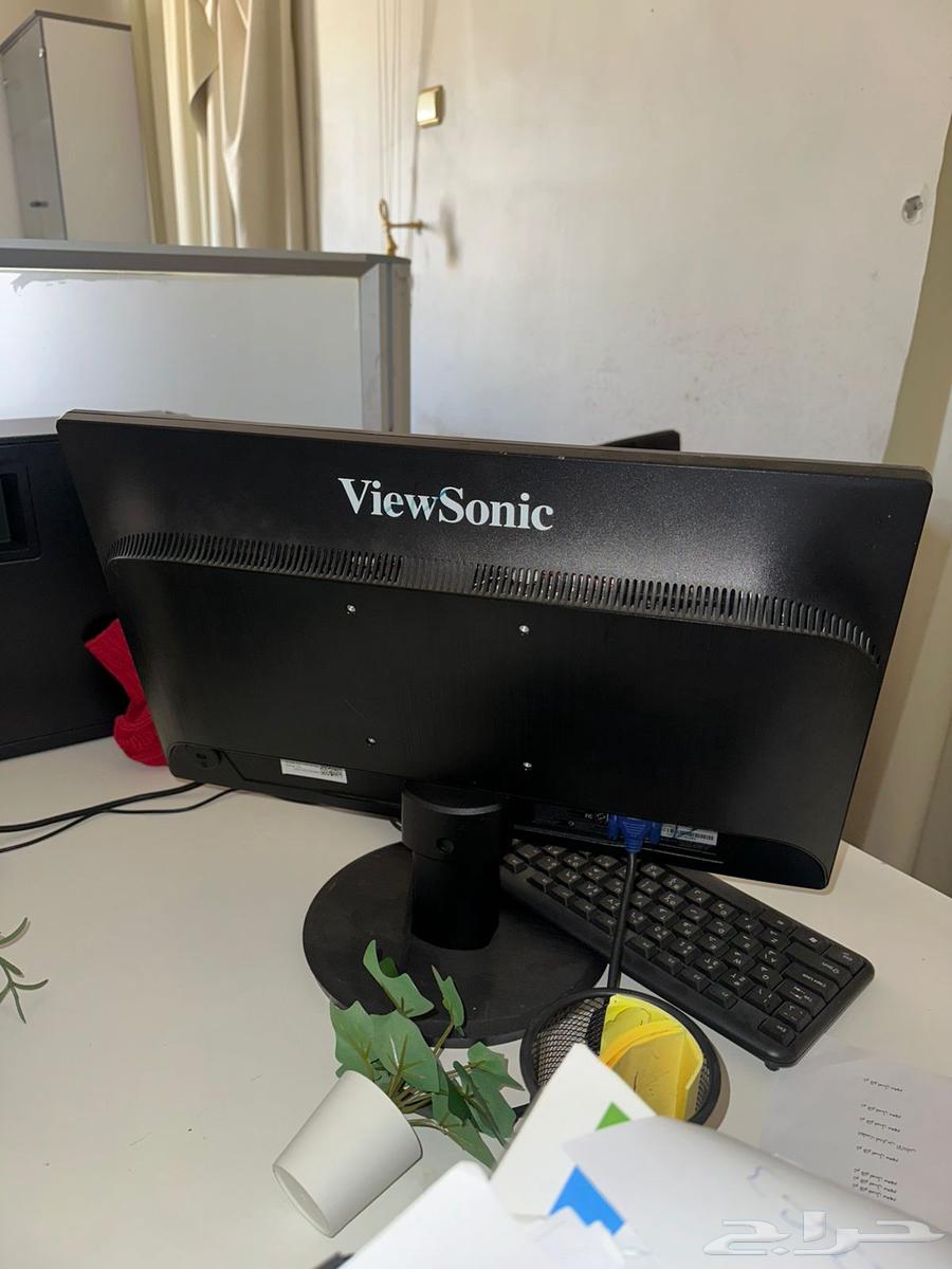 مكاتب بكراسيها وكمبيوترات ودولاب مكتب وكنب للبيع64410566694786114