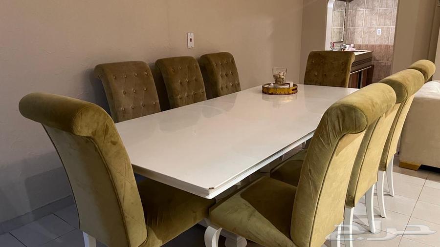 طاولة ميداس قيمتها جديدة 9 الاف والحد فيها 140064408864498817111