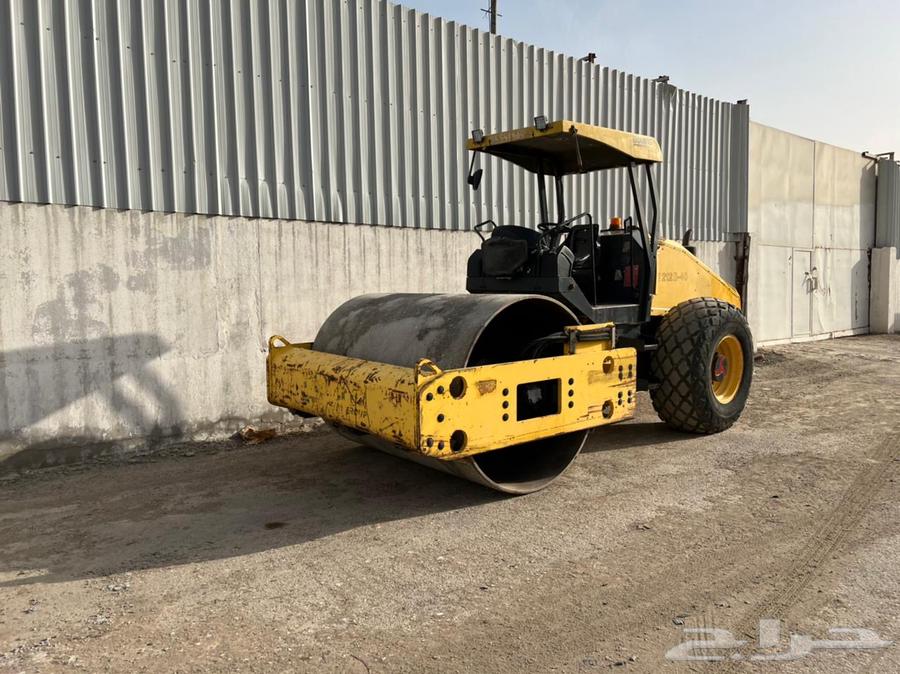 بوماج حبتين وحده 2009 والثانيه 2010 لوحه واستماره64560094477570111