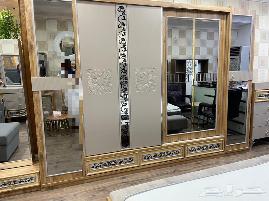 Booth64442597508099111