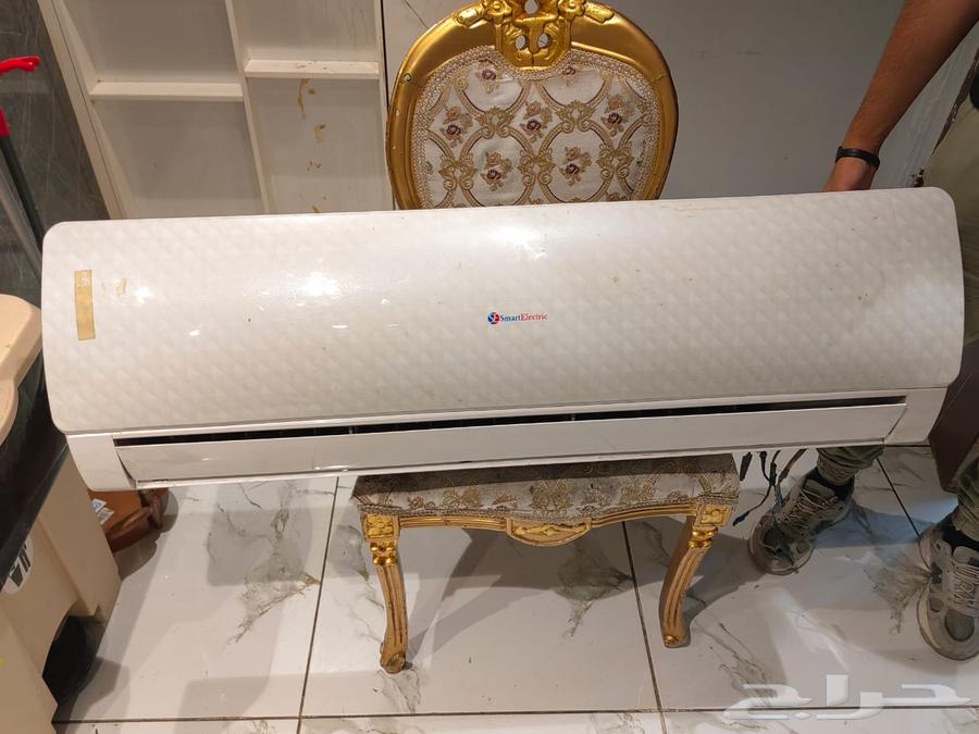 2 مكيف اسبليت داخلية مع خارجية64412089568641113