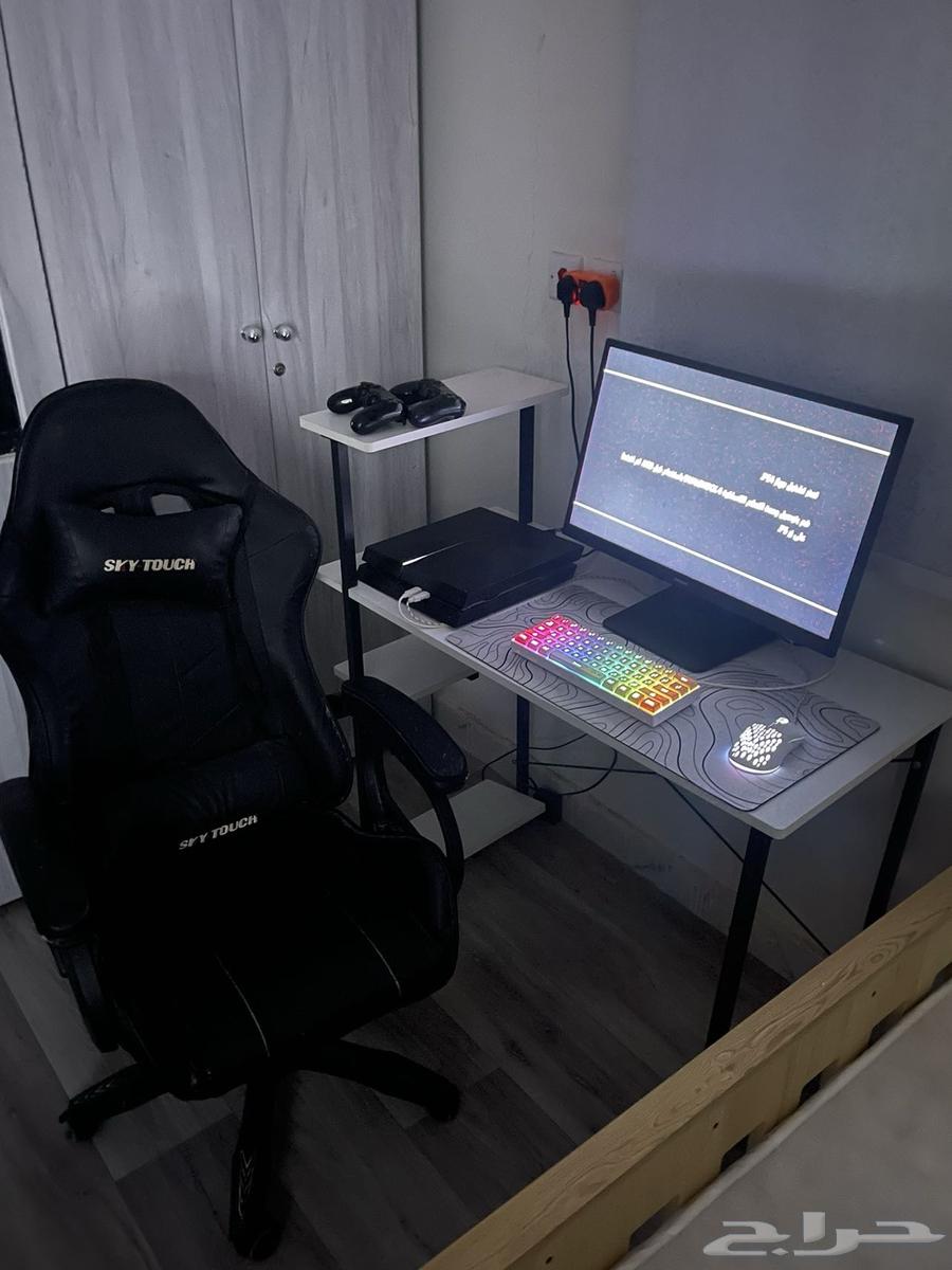 Sony Four with Screen and Controller64407168642561111