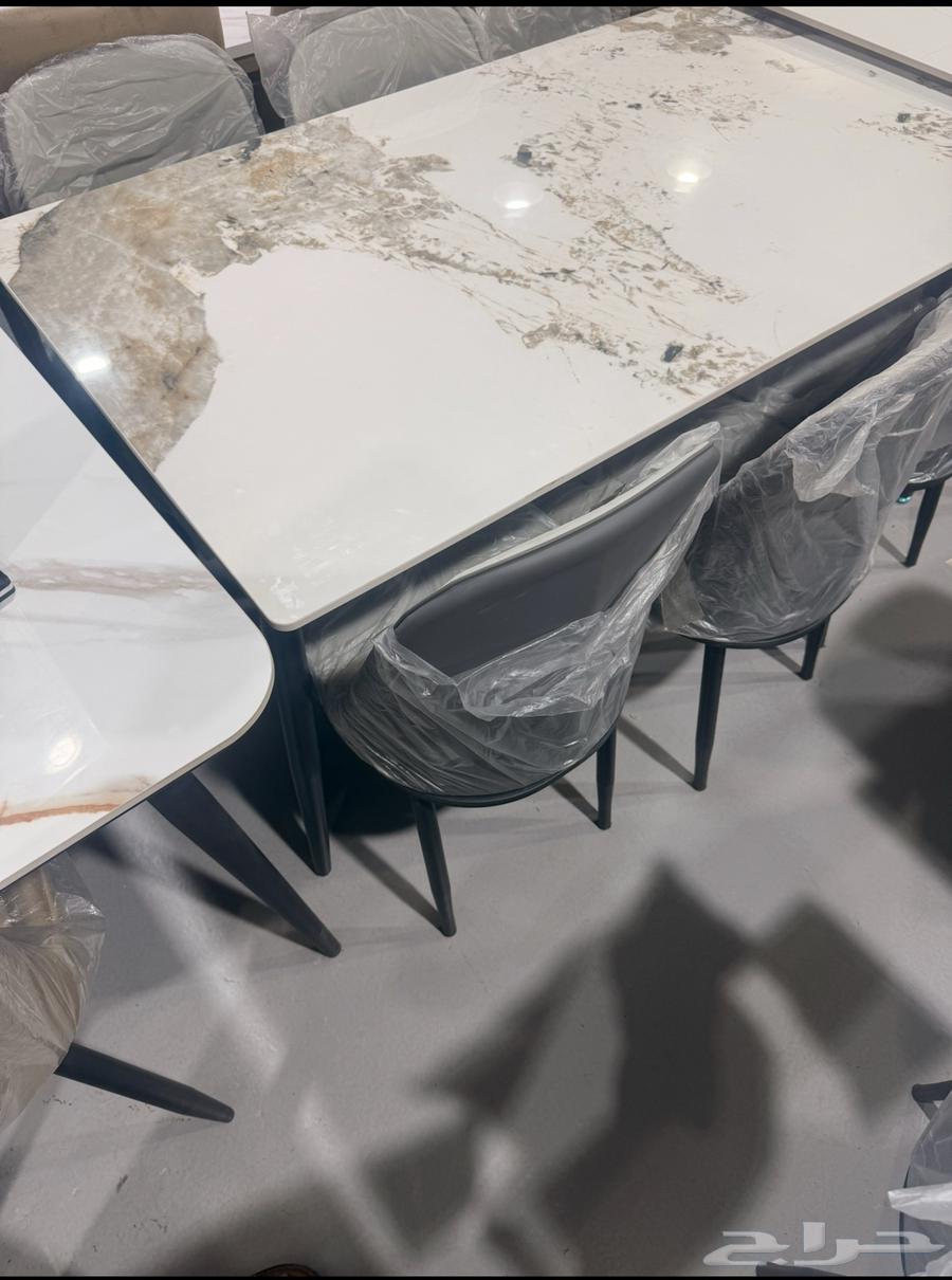طاولة سفرة رخامية فاخرة مع 6 كراسي جلد 51064407839074177110