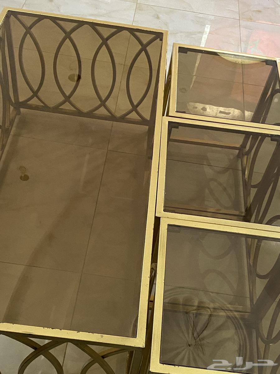طقم طاولات ذهبي للبيع64409616288643111