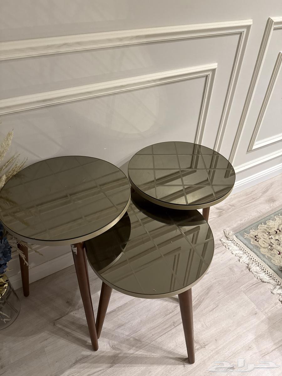 Service tables64405472752513110