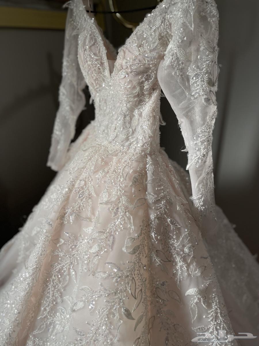 فستان زفاف64411647930882112