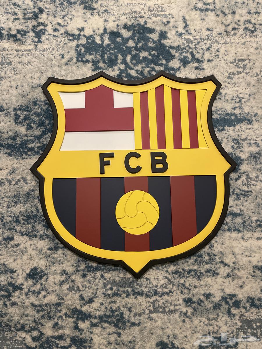 شعار برشلونة بدون صليب64411028234882110