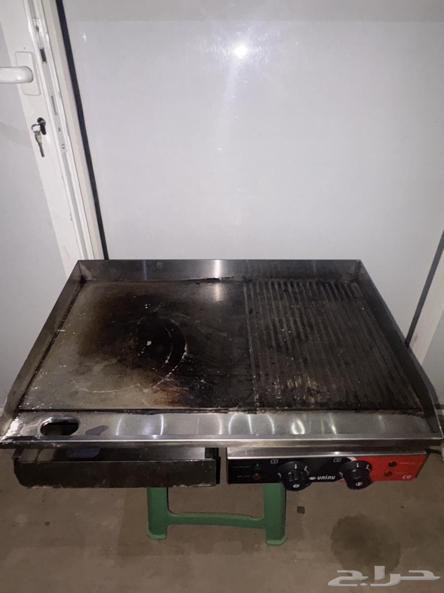 معدات مطعم كامله للبيع64408035245955114