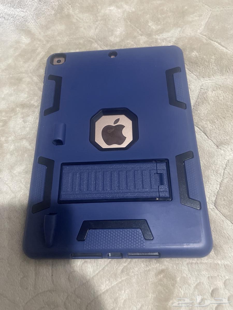 للبيع ايباد الجيل السابع64405778064001114