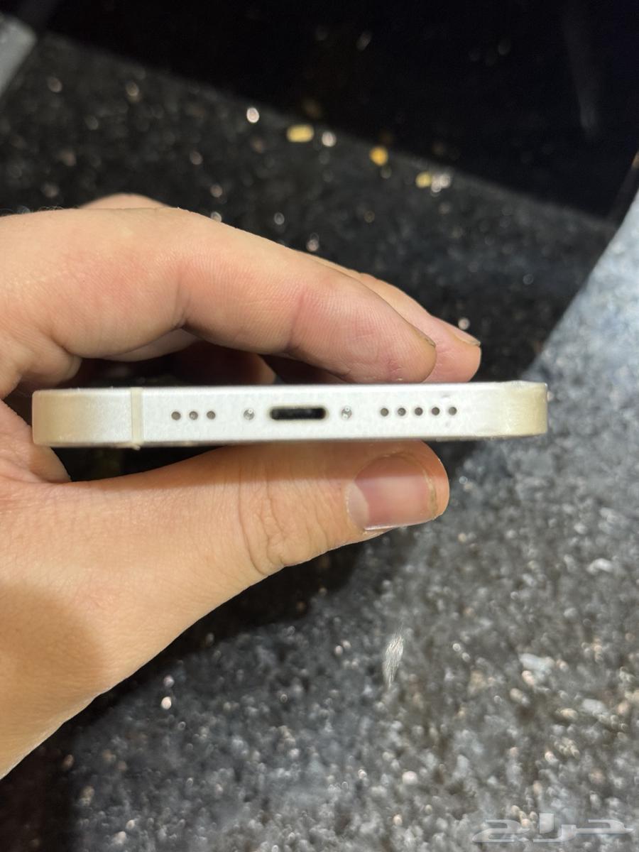 للبيع ايفون 12 عادي64405638589955113