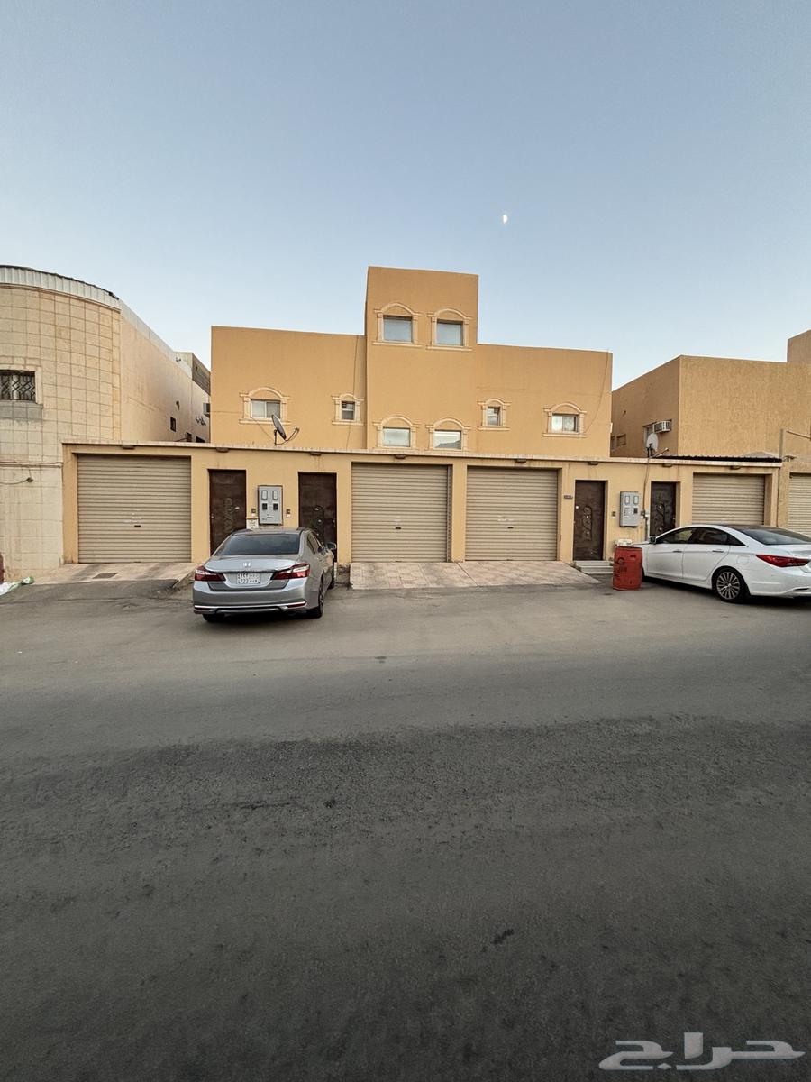 For sale: A 4-unit residential building in Buraidah64141823544449111