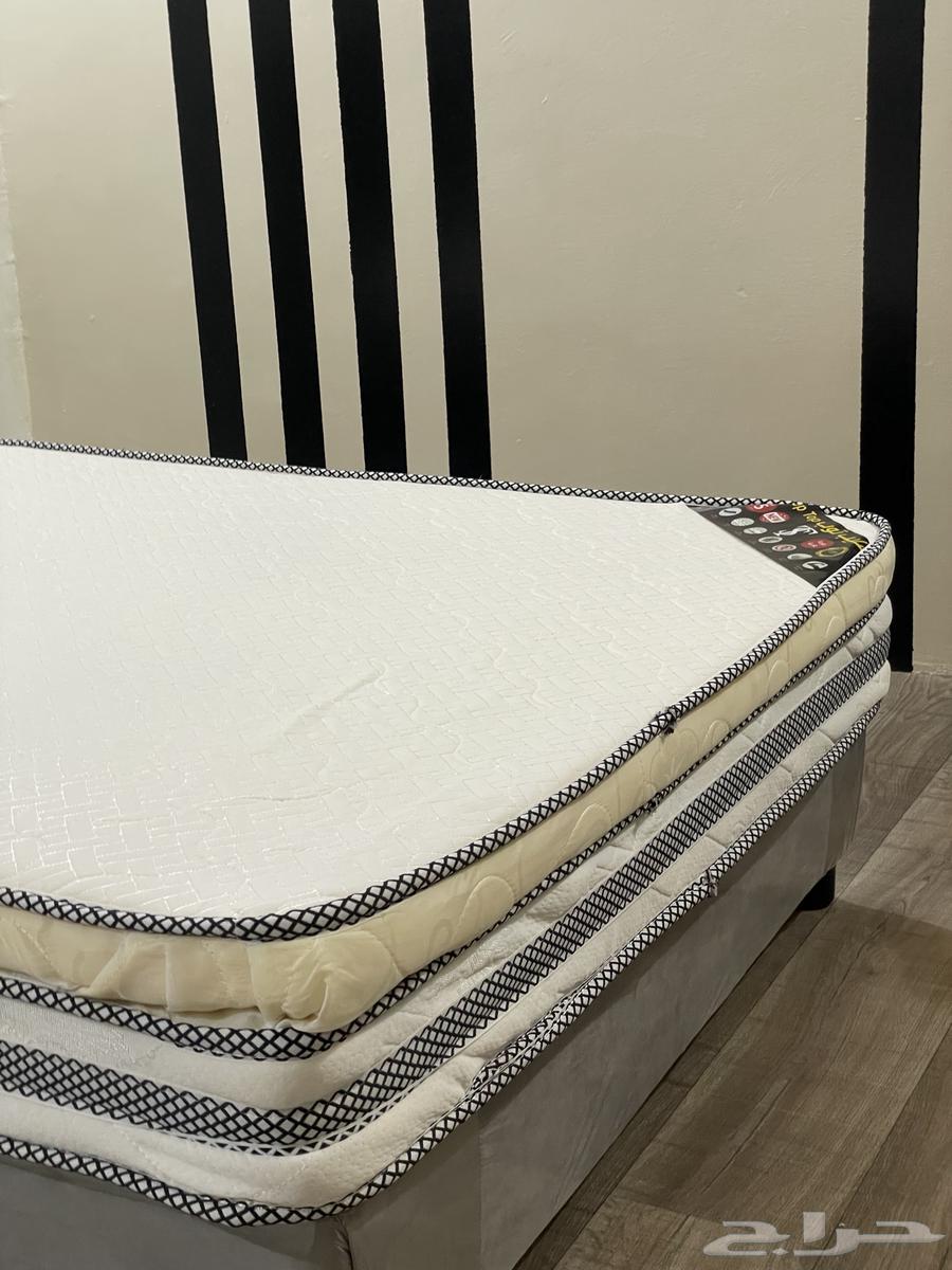 سرير و اسفنجه نوم64409657622401112