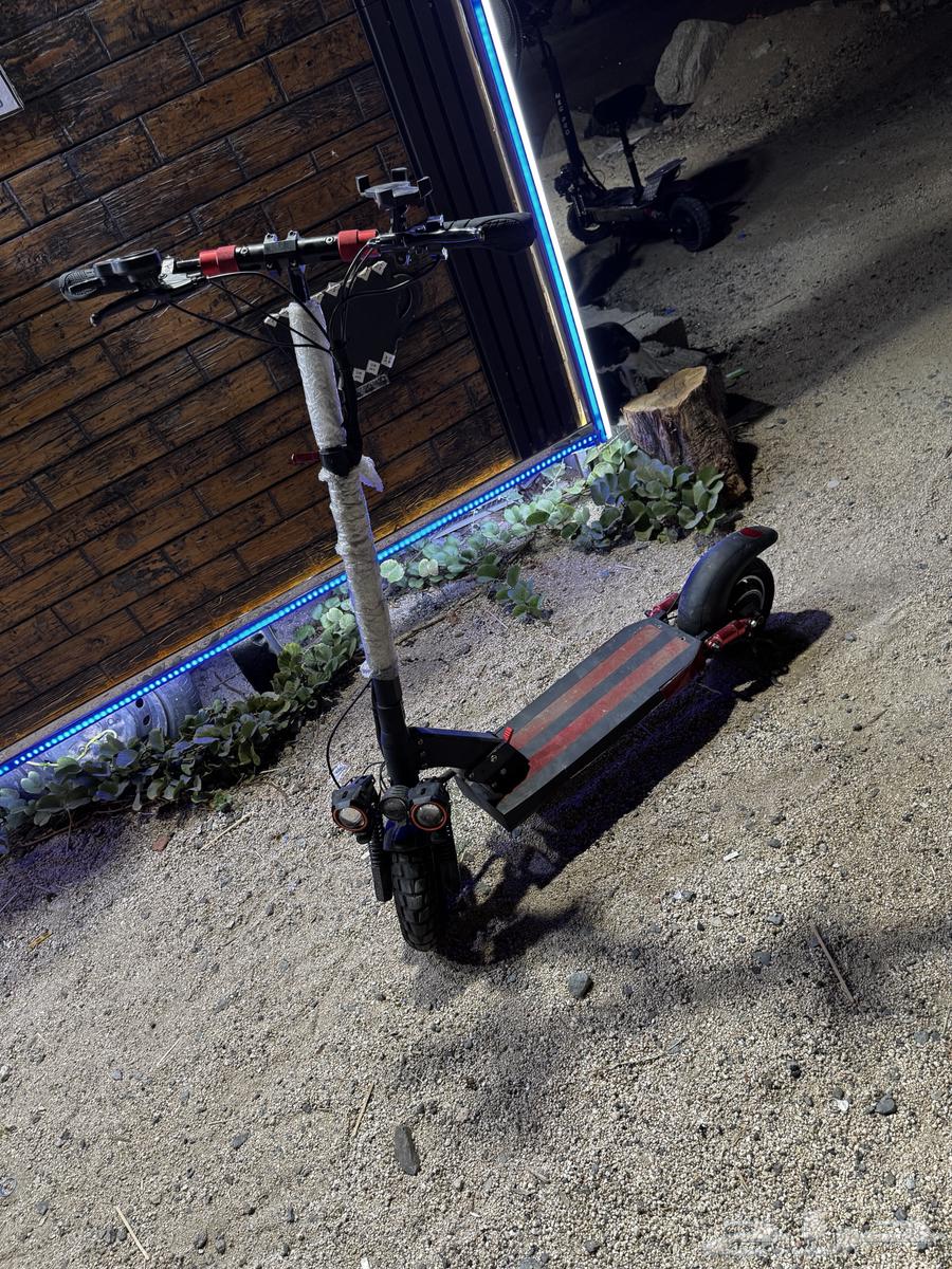 سكوتر للبيع او البدل64411500507779111