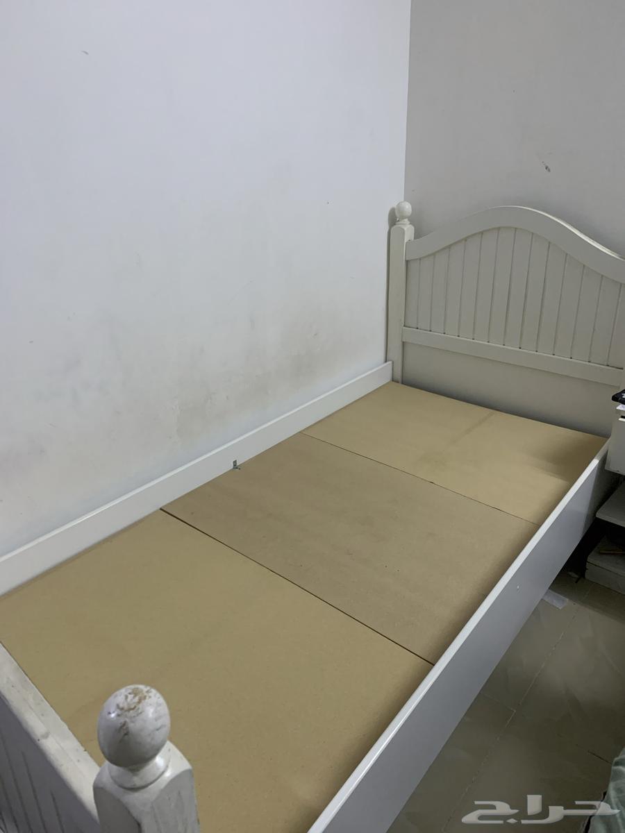 سريرين خشب للبيع64411001471105110