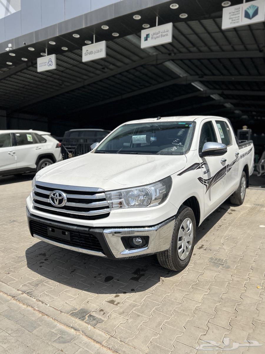 تويوتا هايلوكس غمارتين GLX طيس بنزين 108000 شامل الضريبة64561488650243112