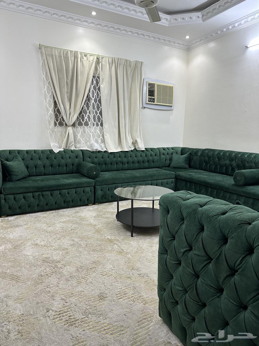 كنب مع الطاولة مع الستارة مع الفرشة استعمال نظيف64410304300035111