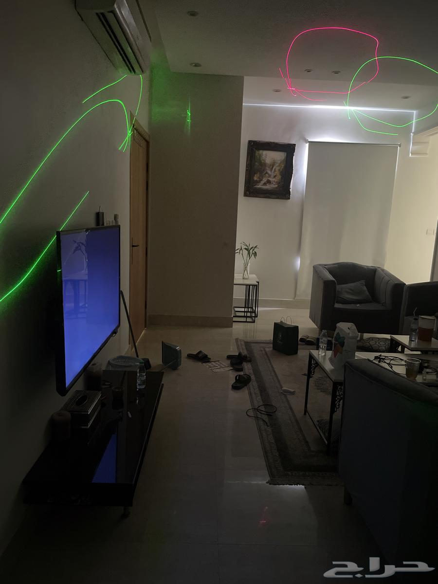 Laser device for celebrations64406737287553112