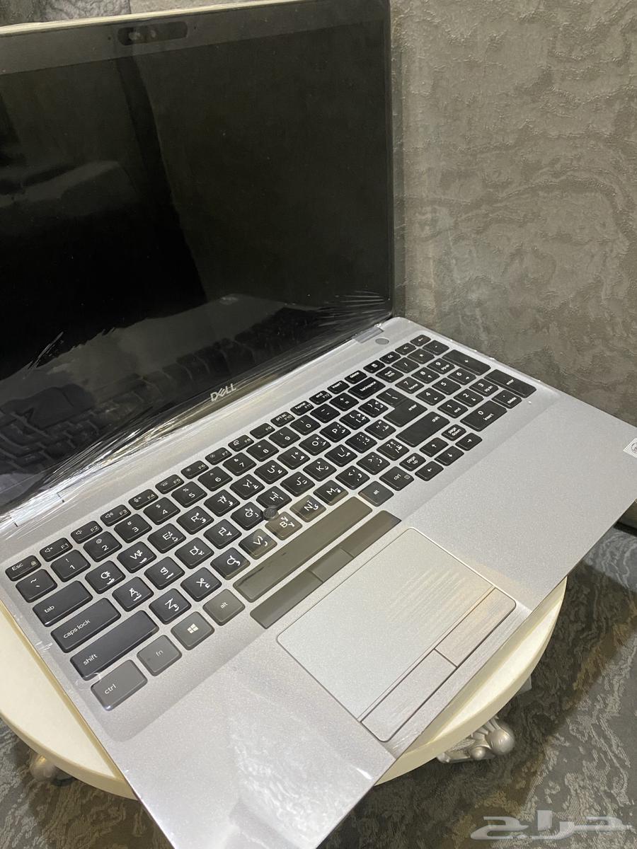 Dell laptop with Core i5 processor64405638711683111