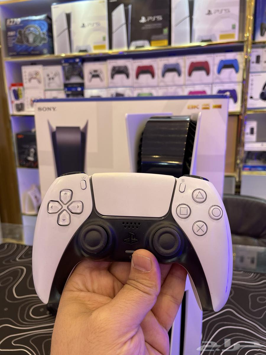 بلاي ستيشن فايف مستعمل64410681168129113