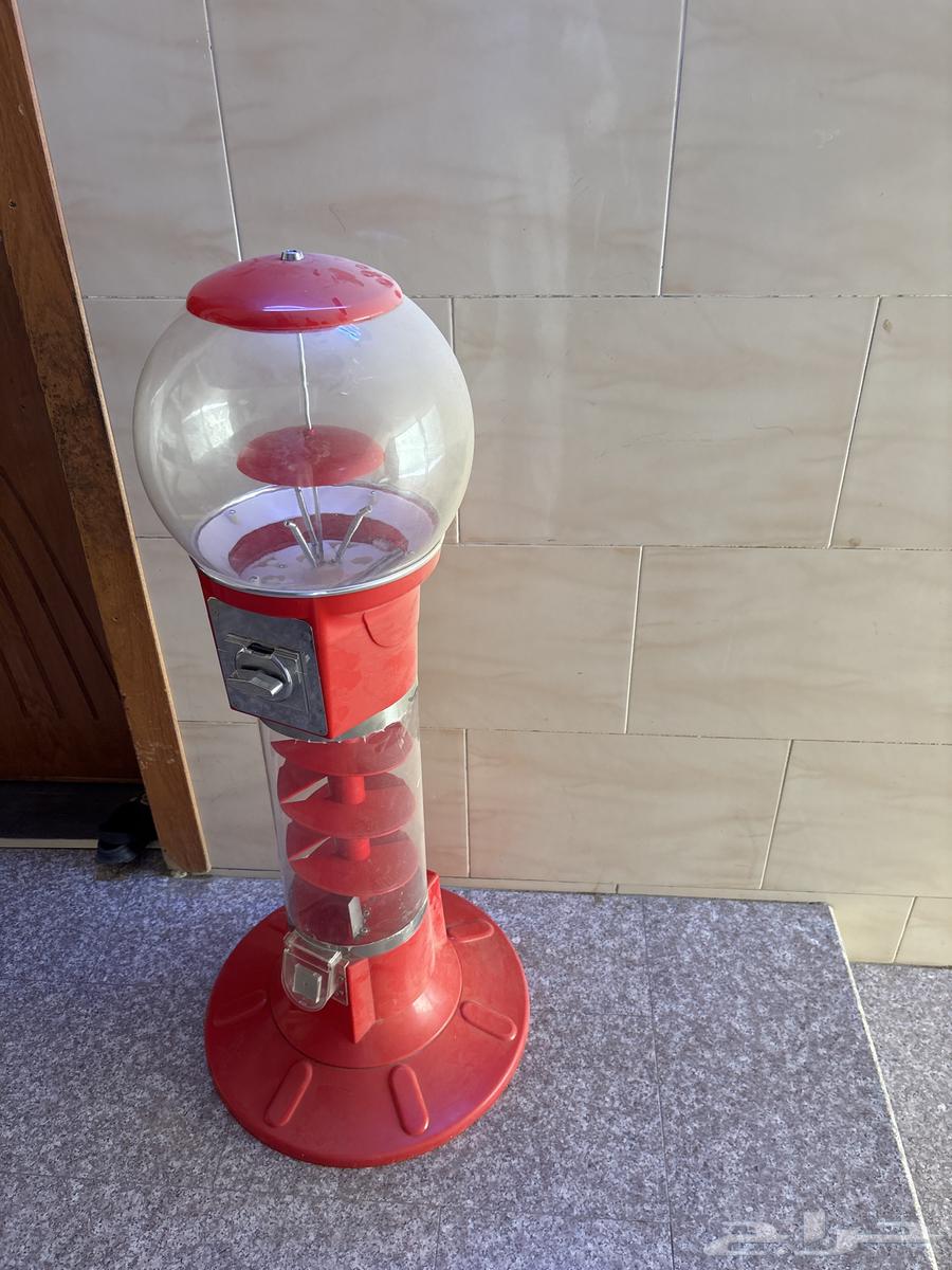 New candy machine, used for only two months64409073907331111