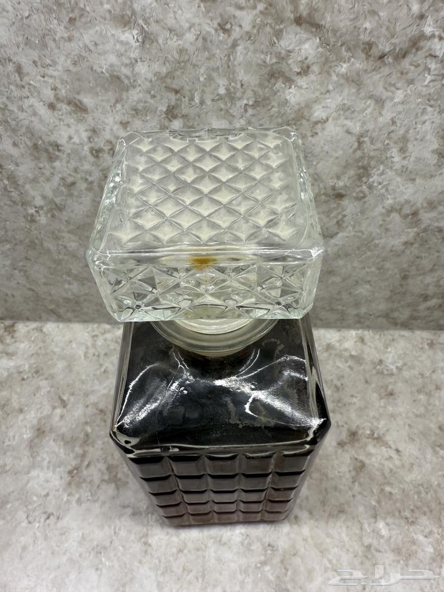 Old perfume64406249072131112