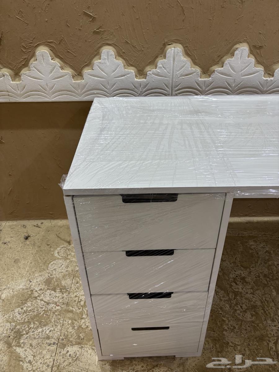 IKEA table, same style64410465091585112