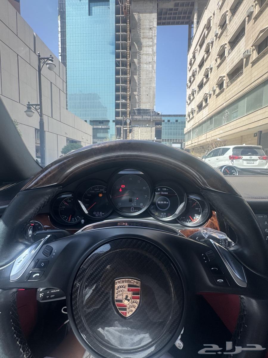 بورش باناميرا فئة S64568578360706114