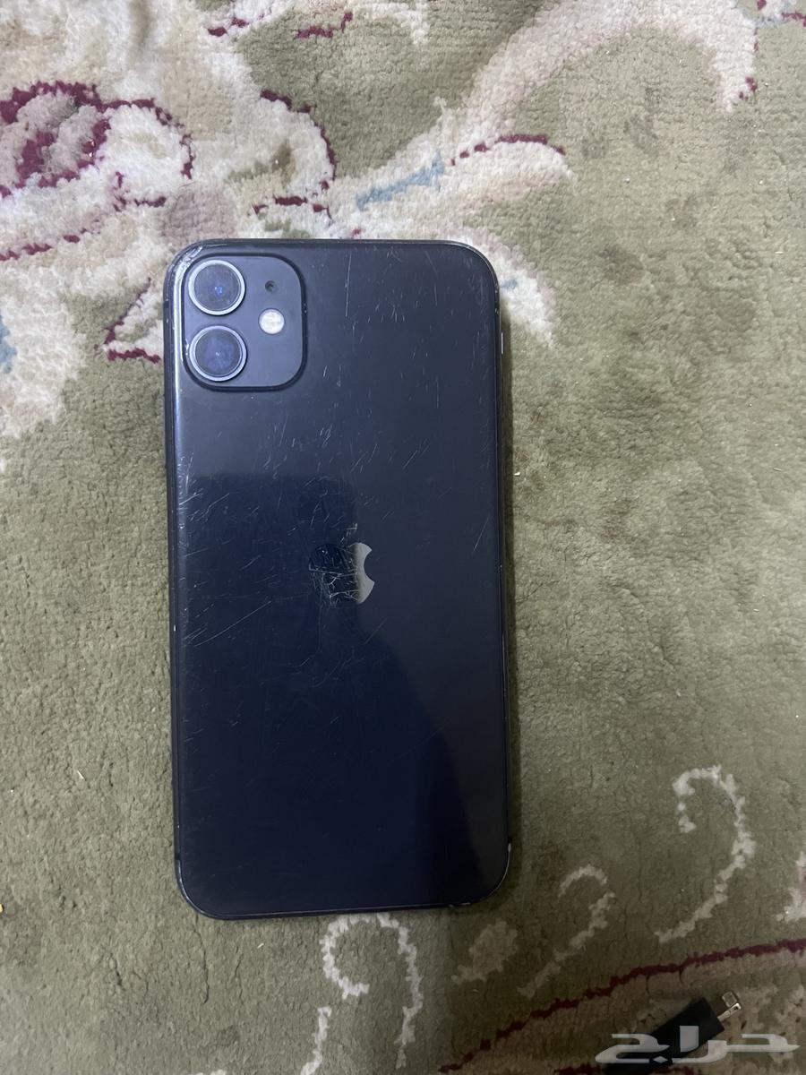 Regular iPhone 11, brand new, never used64411741831682111