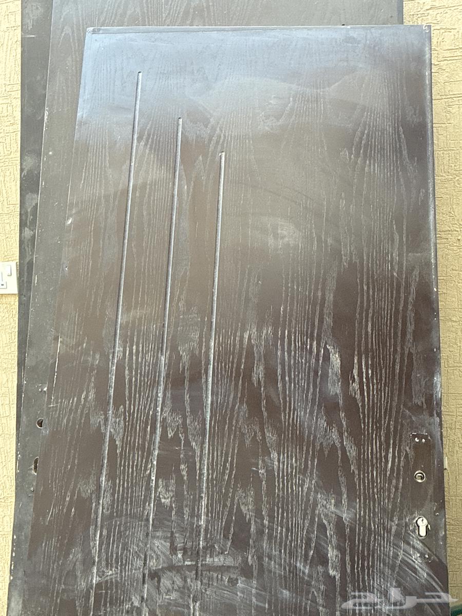 اربع ابواب خشب على السوم64409560827009112