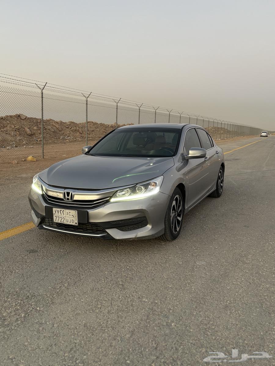 هوندا اكورد 2017 سبشل64560416752129110