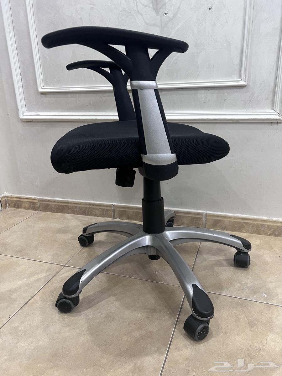 كرسي عملي بدون ضهر64405888658689111