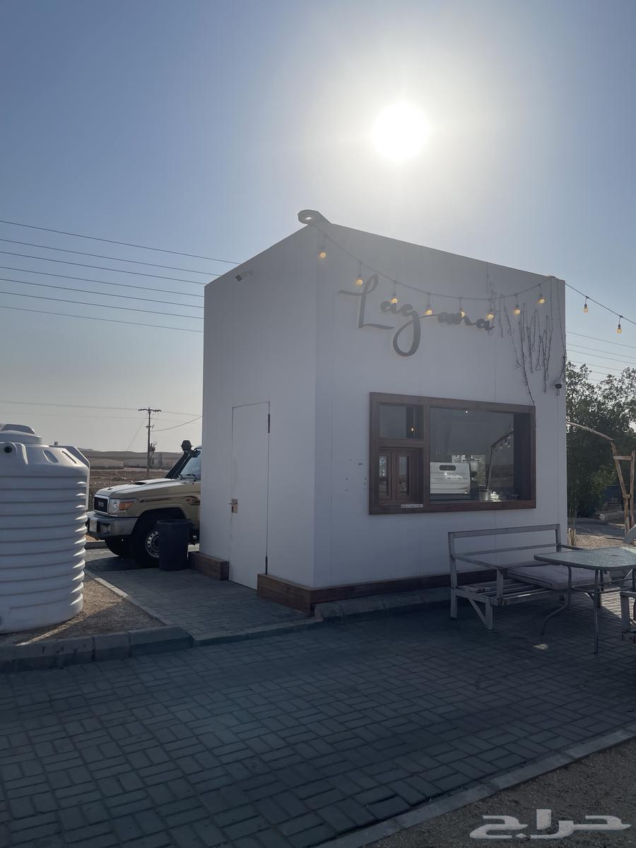 للبيع درايف ثرو - كشك يبعد عن الرياض 70 كيلو64409268799235112