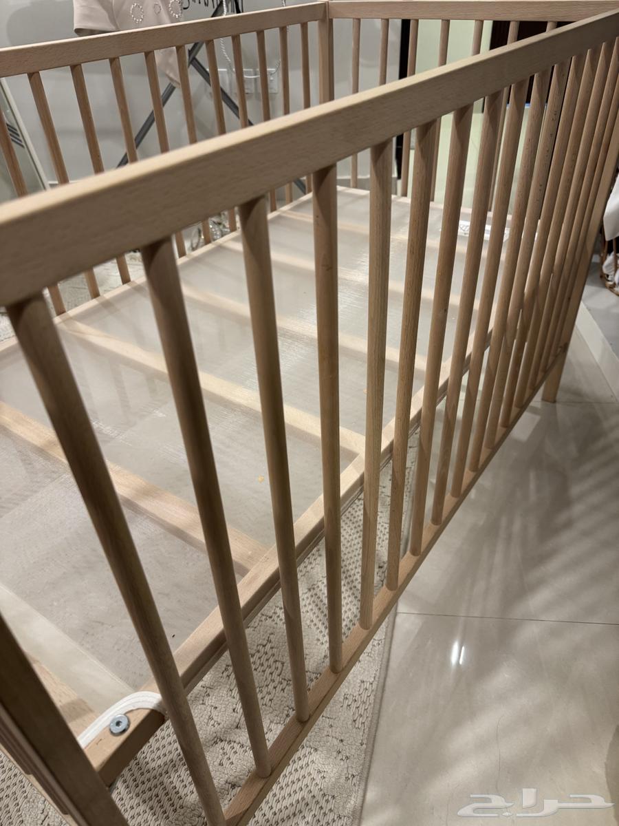 سرير ايكيا (مستعمل)64412103171458113