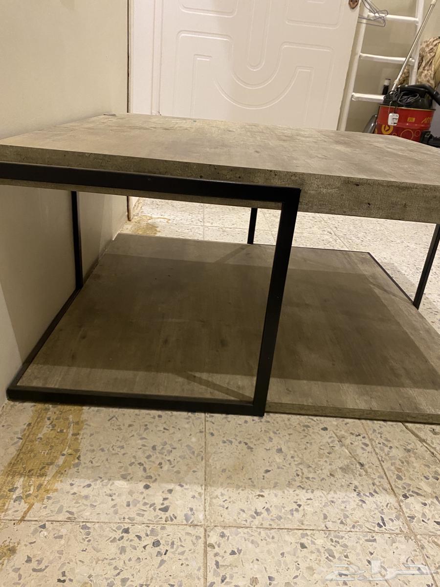 طاوله للبيع64406890857474110