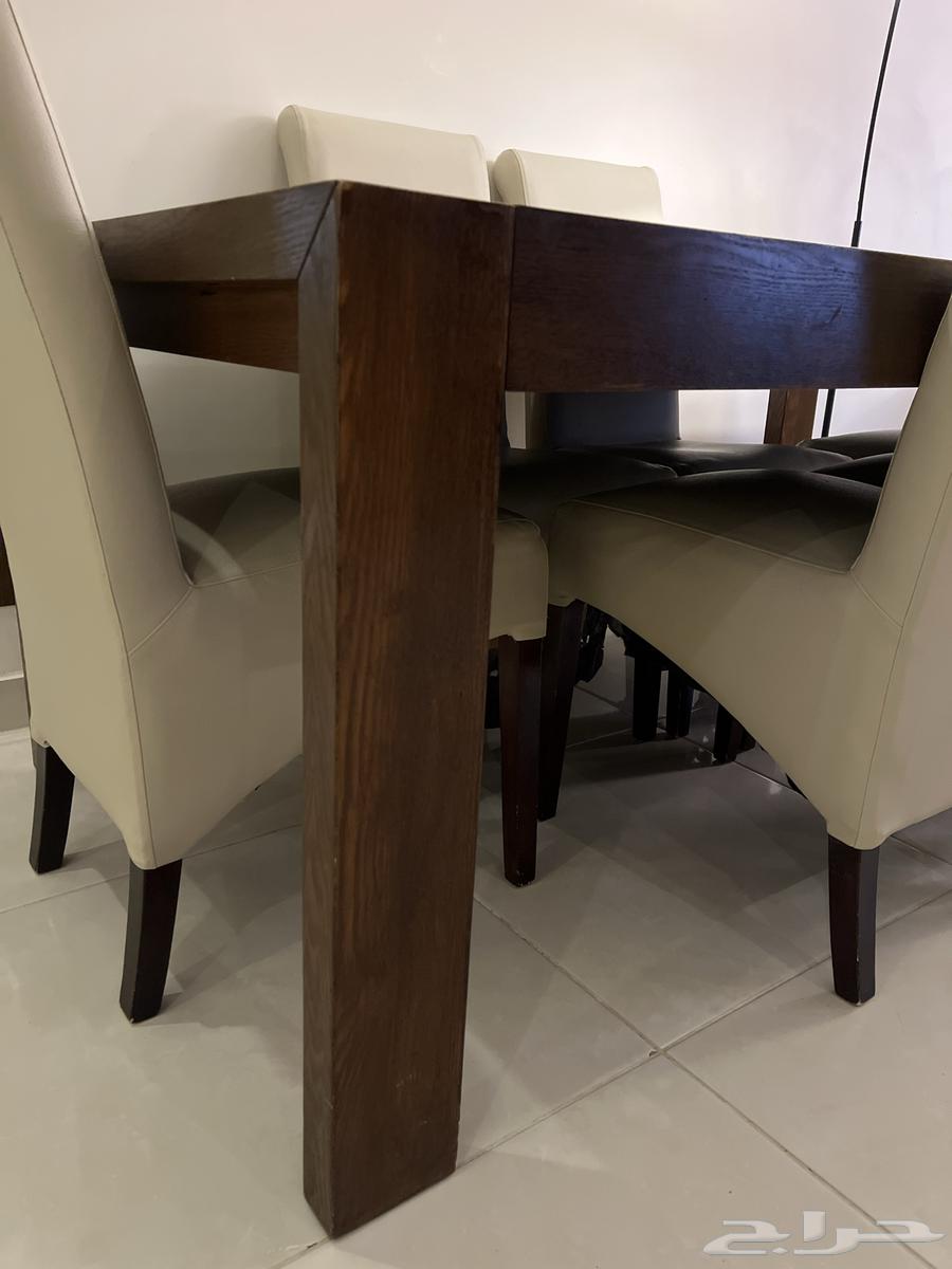 طاولة طعام خشبية64407950991746113