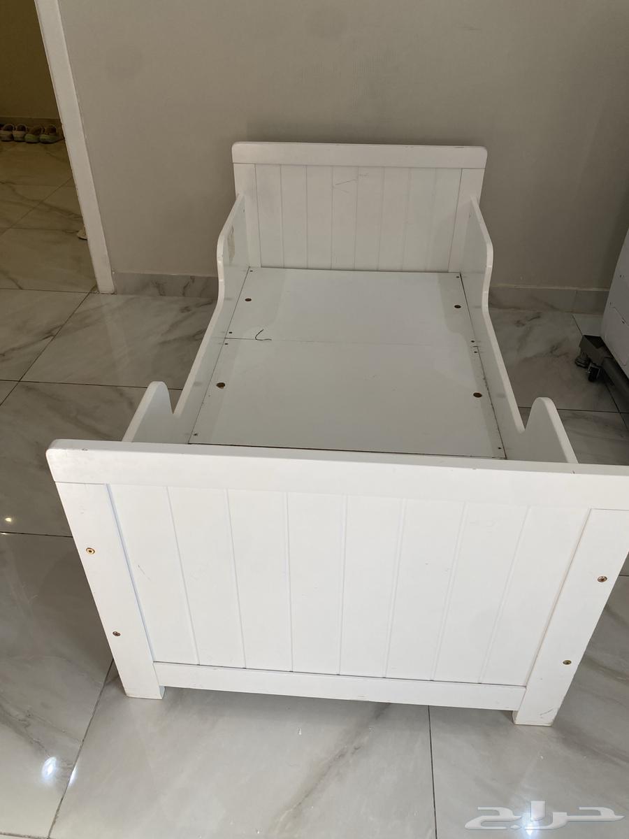 سرير للبيع64409143671938114