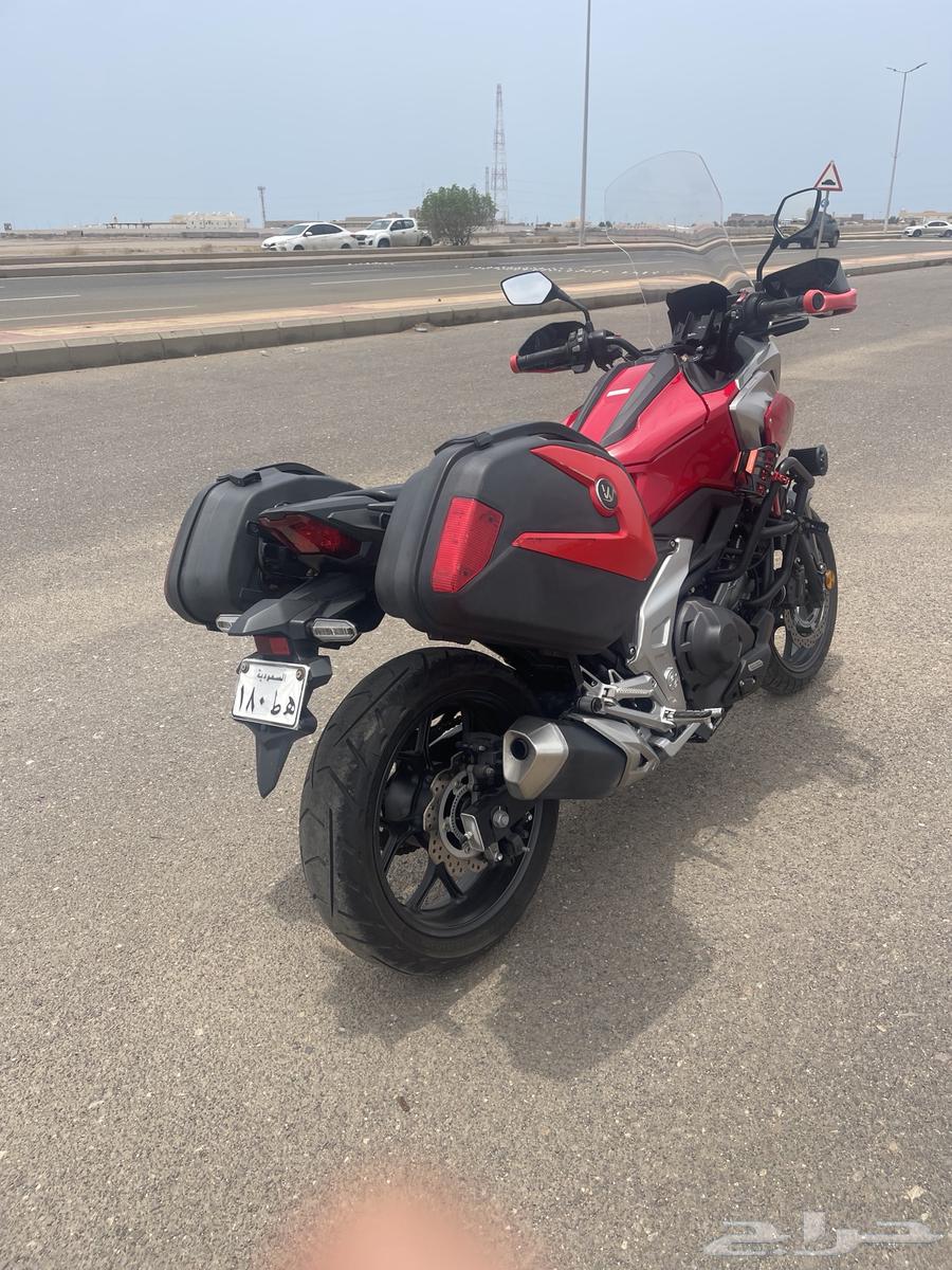 دراجة نارية ( دباب هوندا 750 سي سي )64568934018307113