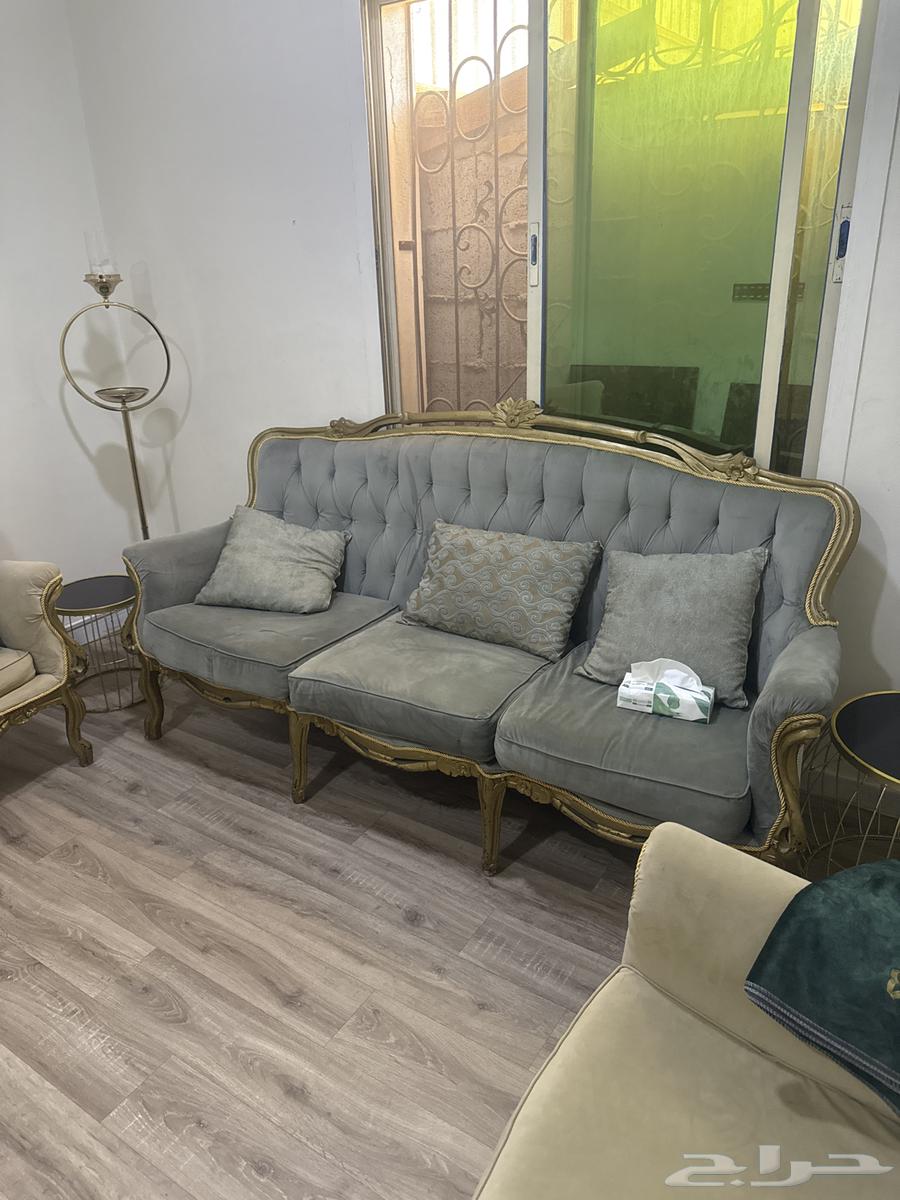 كنب بحاله جيده للبيع 100064407279749761112