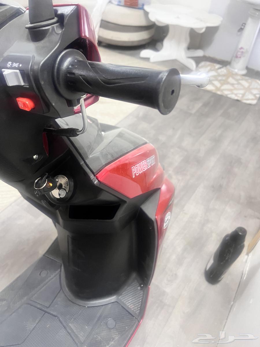 Strange Tank 202464561043507586112