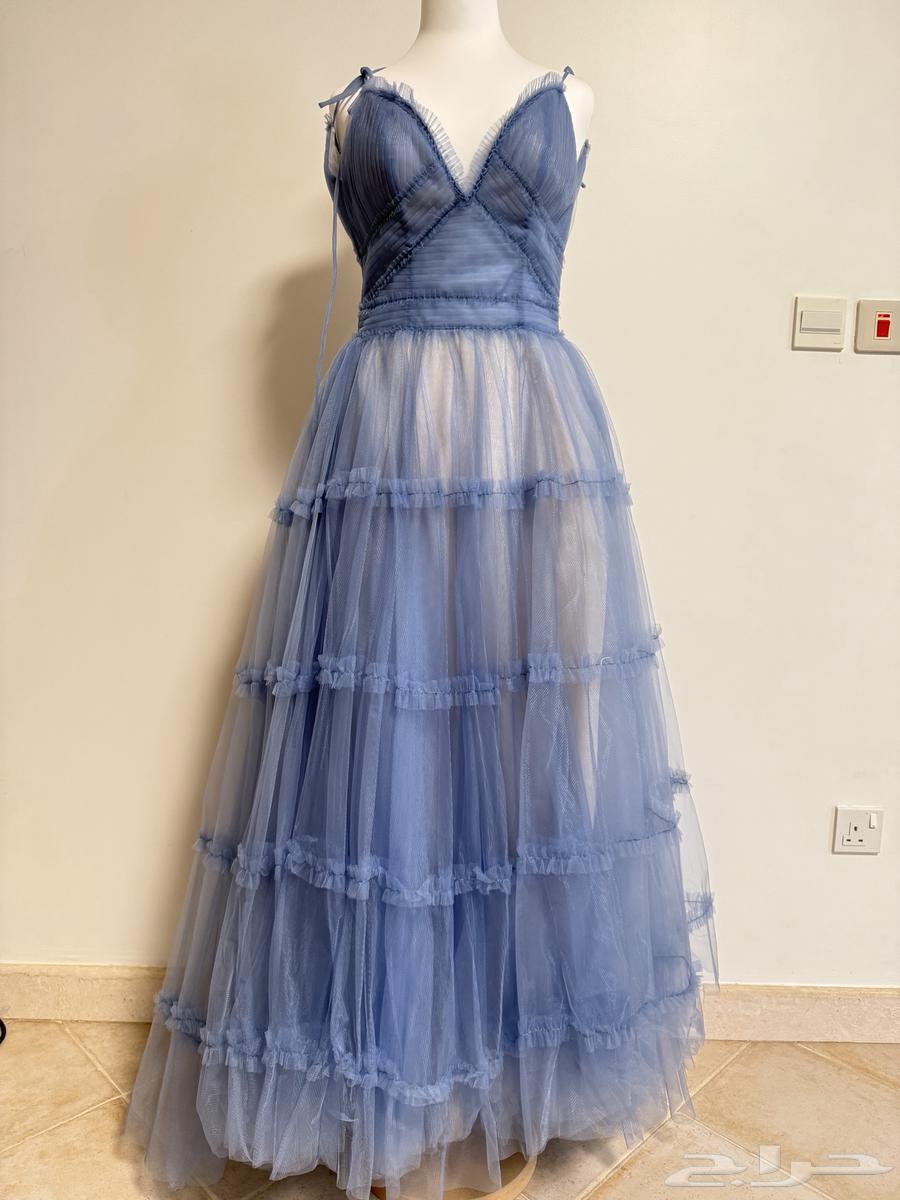 فستان جديد مالبس ولا لبسه الله شاهد علي64408146760579110