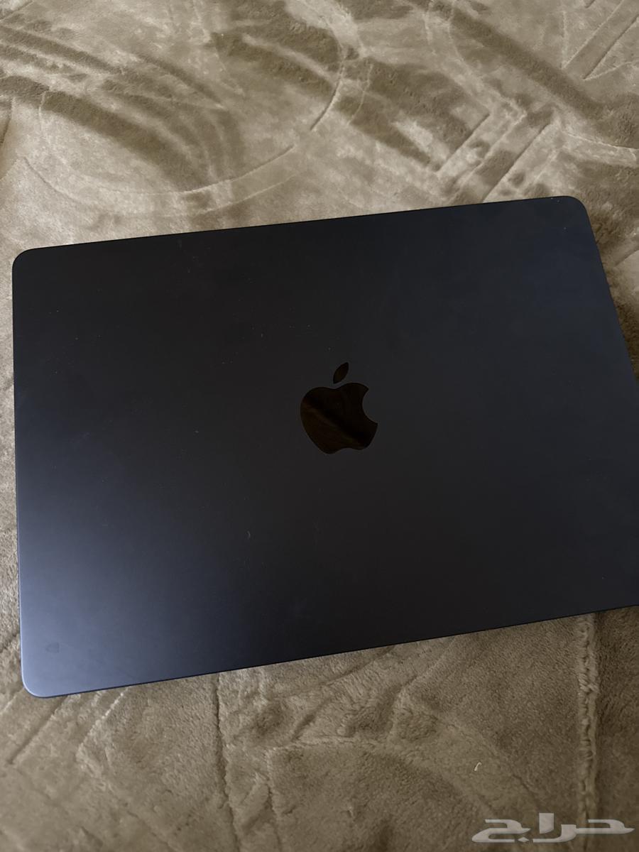 ماك بوك إير Apple M264405680610051111